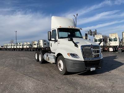 International LT625 Day Cab Truck - 430HP, 10 Speed Automatic