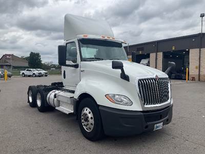 International LT625 Day Cab Truck - 430HP, 10 Speed Automatic