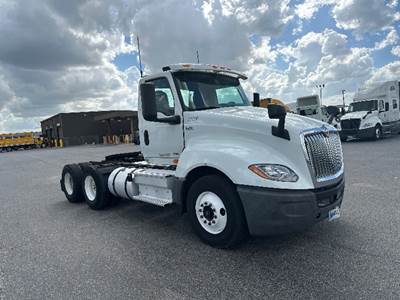 International LT625 Day Cab Truck - 430HP, 10 Speed Automatic