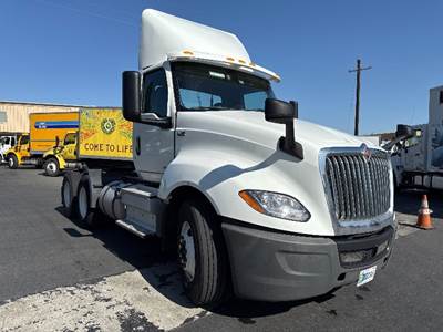 International LT625 Day Cab Truck - 430HP, 10 Speed Automatic