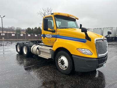 International LT625 Day Cab Truck - 430HP, 12 Speed Automatic