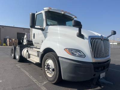 International LT625 Day Cab Truck - 430HP, 10 Speed Automatic