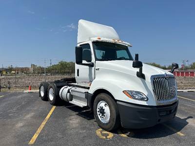 International LT625 Day Cab Truck - 430HP, 10 Speed Automatic