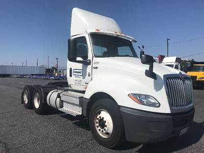 International LT625 Day Cab Truck - 430HP, 12 Speed Automatic