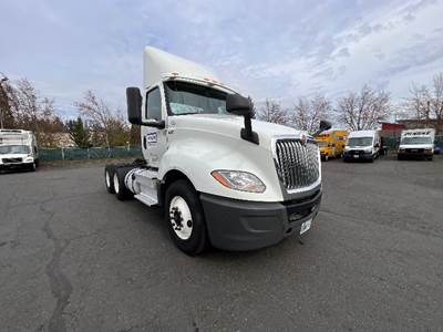 International LT625 Day Cab Truck - 430HP, 12 Speed Automatic