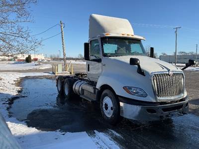 International LT625 Day Cab Truck - 430HP, 12 Speed Automatic