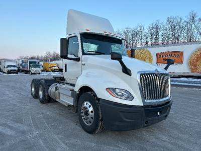 International LT625 Day Cab Truck - 430HP, 12 Speed Automatic