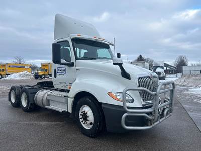 International LT625 Day Cab Truck - 450HP, 12 Speed Automatic