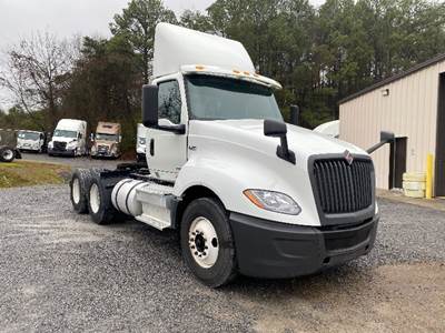 International LT625 Day Cab Truck - 430HP, 12 Speed Automatic