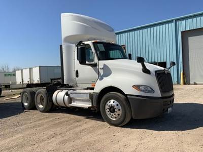 International LT625 Single Axle Day Cab Truck