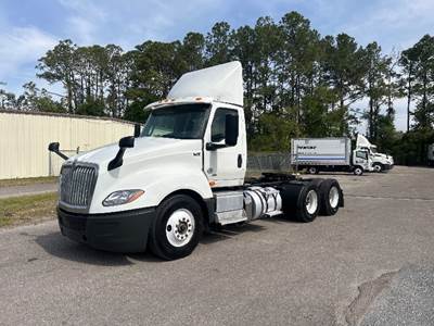International LT625 Day Cab Truck - 450HP, 10 Speed Automatic