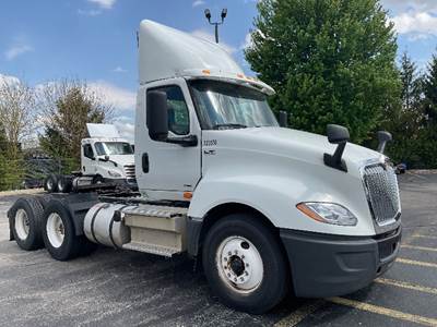 International LT625 Day Cab Truck - 430HP, 10 Speed Automatic