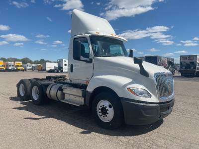 International LT625 Day Cab Truck - 430HP, 10 Speed Automatic
