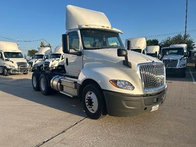 International LT625 Day Cab Truck - 430HP, 10 Speed Automatic