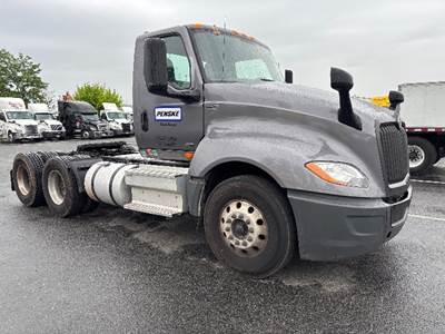 International LT625 Day Cab Truck - 450HP, 10 Speed Manual