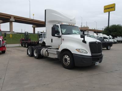 International LT625 Single Axle Day Cab Truck - 400HP, 12 Speed Automatic
