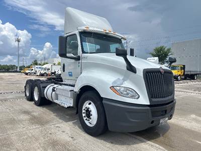 International LT625 Day Cab Truck - 430HP, 12 Speed Automatic