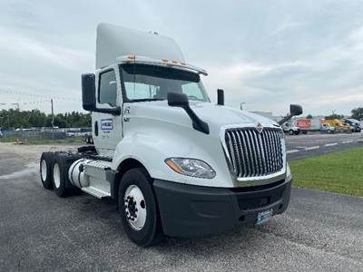 International LT625 Day Cab Truck - 430HP, 10 Speed Automatic