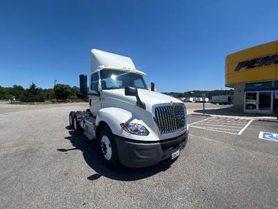 International LT625 Day Cab Truck - 430HP, 10 Speed Automatic