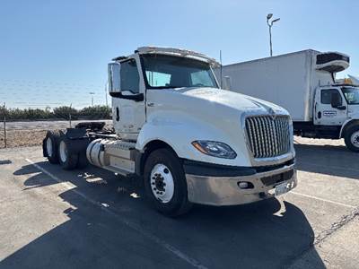International LT625 Day Cab Truck - 450HP, 10 Speed Automatic