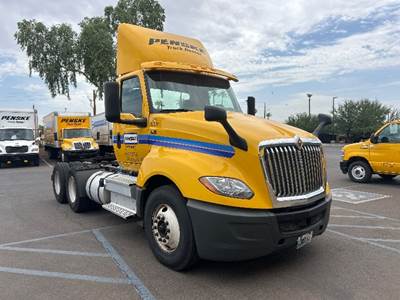 International LT625 Day Cab Truck - 430HP, 12 Speed Automatic