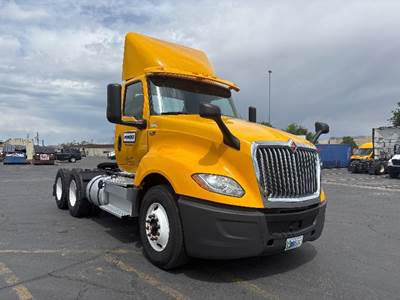 International LT625 Day Cab Truck - 430HP, 12 Speed Automatic