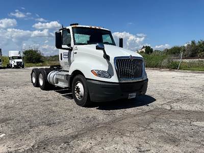 International LT625 Day Cab Truck - 450HP, 10 Speed Manual