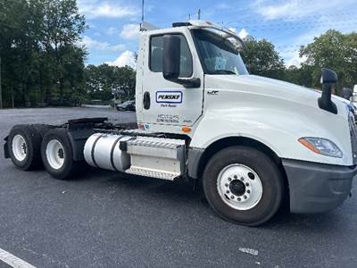 International LT625 Day Cab Truck - 430HP, 10 Speed Automatic