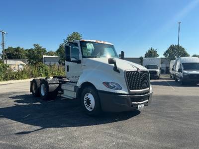 International LT625 Day Cab Truck - 430HP, 10 Speed Automatic