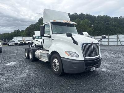 International LT625 Day Cab Truck - 430HP, 12 Speed Automatic