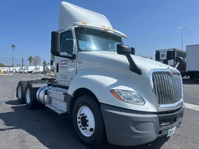 International LT625 Day Cab Truck - 430HP, 10 Speed Automatic
