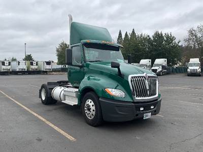 International LT625 Single Axle Day Cab Truck - Cummins 450HP, 10 Speed Automatic