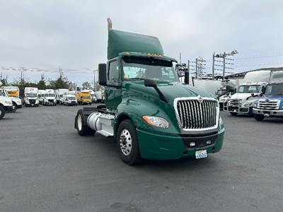 International LT625 Single Axle Day Cab Truck - Cummins 450HP, 10 Speed Automatic