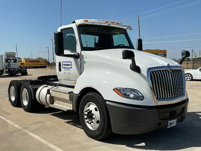 International LT625 Day Cab Truck - 430HP, 10 Speed Automatic