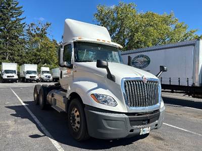 International LT625 Day Cab Truck - 430HP, 12 Speed Automatic
