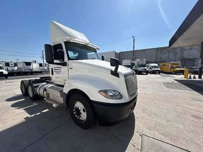 International LT625 Day Cab Truck - 430HP, 12 Speed Automatic