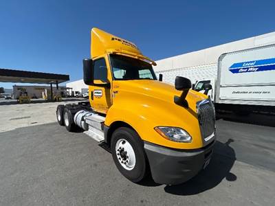 International LT625 Day Cab Truck - 430HP, 12 Speed Automatic