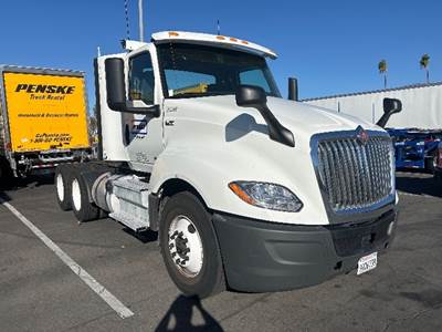 International LT625 Day Cab Truck - 430HP, 10 Speed Automatic