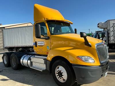International LT625 Day Cab Truck - 430HP, 12 Speed Automatic