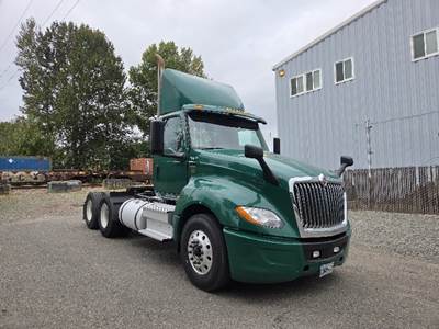 International LT625 Day Cab Truck - Cummins 450HP, 10 Speed Automatic