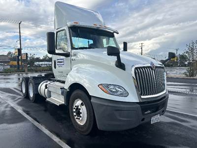 International LT625 Day Cab Truck - 430HP, 10 Speed Automatic