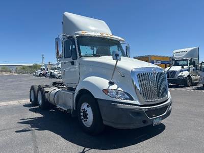 International ProStar Day Cab Truck - Cummins 425HP