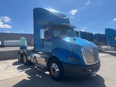 International RH613 Day Cab Truck - 410HP, 10 Speed Automatic