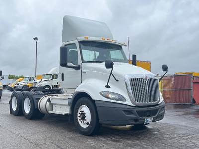 International RH613 Day Cab Truck - 410HP, 12 Speed Automatic