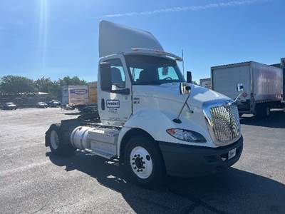 International RH613 Single Axle Day Cab Truck - 410HP, 12 Speed Automatic