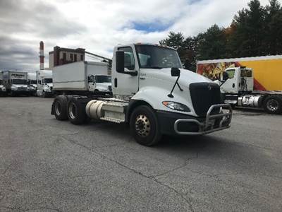 International RH613 Day Cab Truck - 410HP, 10 Speed Manual
