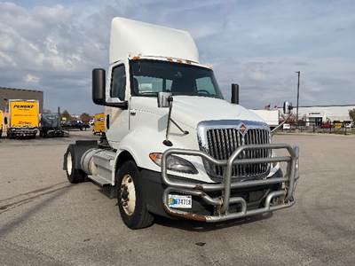 International RH613 Single Axle Day Cab Truck - 410HP, 12 Speed Automatic