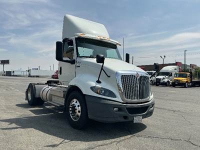 International RH613 Single Axle Day Cab Truck - 410HP, 12 Speed Automatic