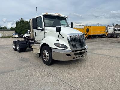 International RH613 Day Cab Truck - 450HP, 12 Speed Automatic