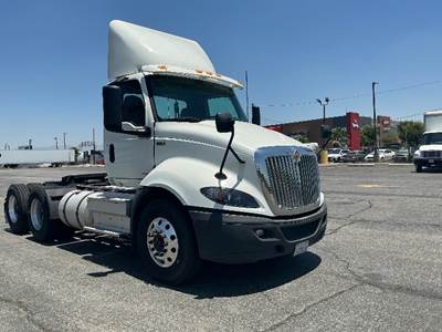 International RH613 Day Cab Truck - 410HP, 12 Speed Automatic
